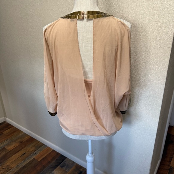 bebe Beige Blouse with Gold Metal Trim & Open Back - Size XS - Picture 5 of 16